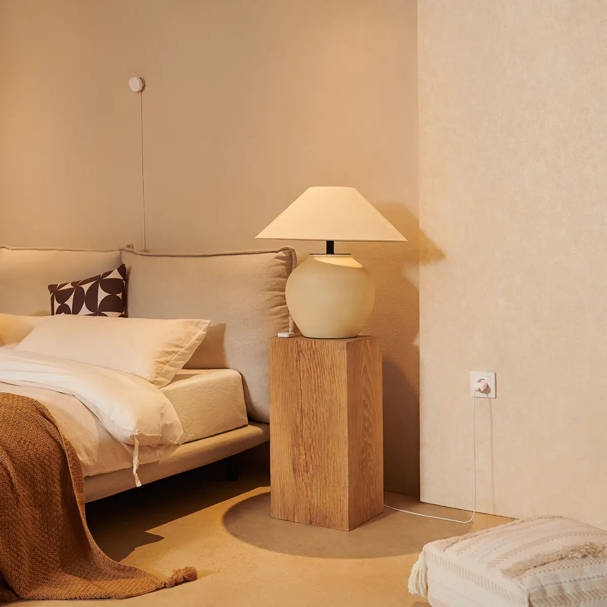 Aqara Wall Outlet H2 EU - Smart Power Socket with Energy Monitoring